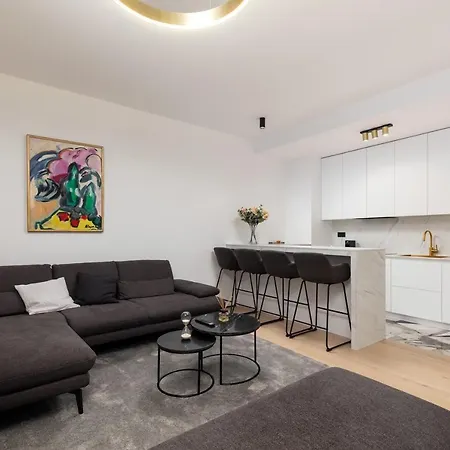 Luxury Haven In Zagreb Lägenhet Exteriör bild